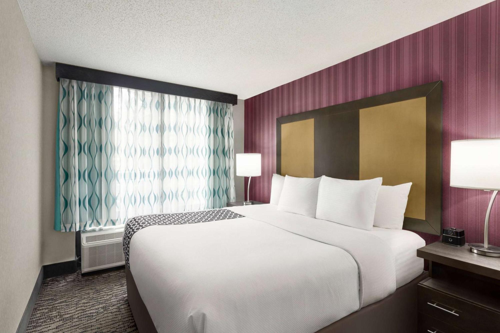 La Quinta By Wyndham Newark - Elkton Hotel Ngoại thất bức ảnh