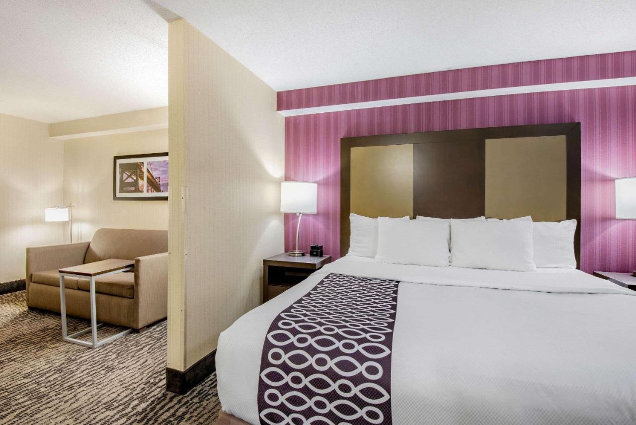 La Quinta By Wyndham Newark - Elkton Hotel Ngoại thất bức ảnh